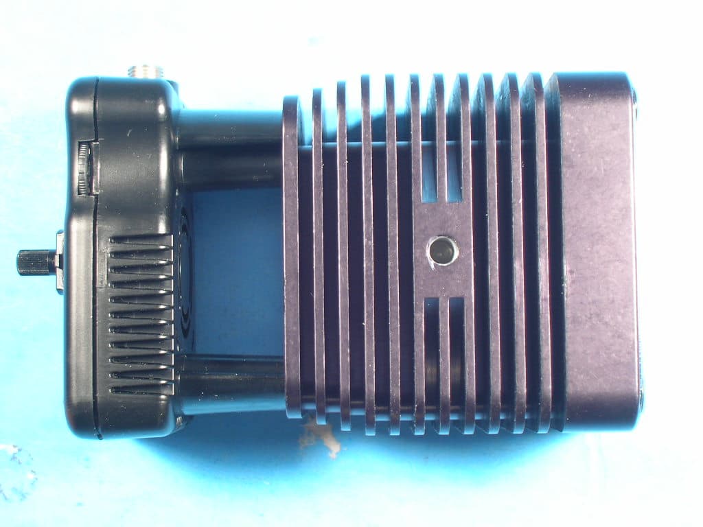LED camera light with wireless connectivity - FCC ID T3YZ90 - Zylight LLC (5)