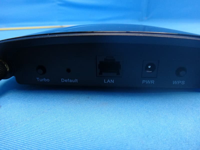150Mbps Wireless N Access Point - FCC ID T58WF2210R - NETIS SYSTEMS CO., LTD. (4)