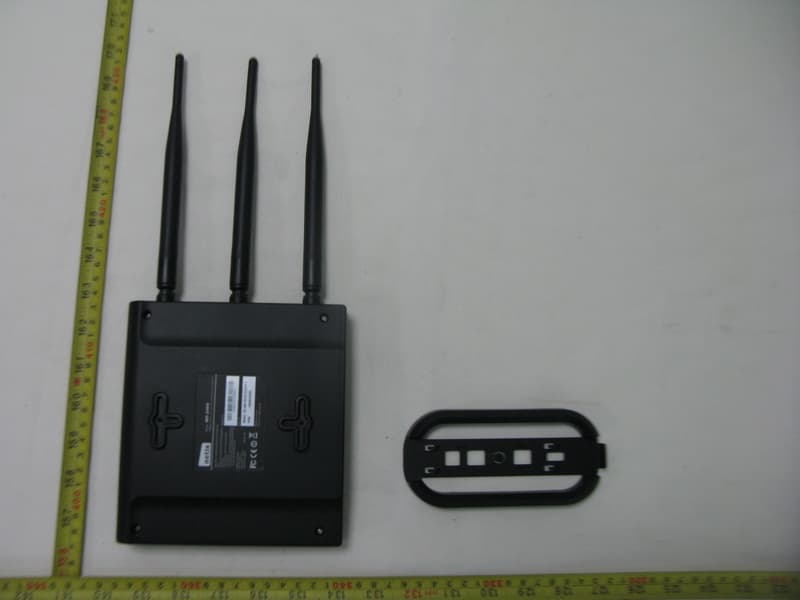 300Mbps High Performance Wireless-N Broadband Router - FCC ID T58WF2409B - NETIS SYSTEMS CO., LTD. (4)