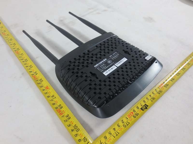 300Mbps Wireless N High Power Router - FCC ID T58WF2533B - NETIS SYSTEMS CO., LTD.