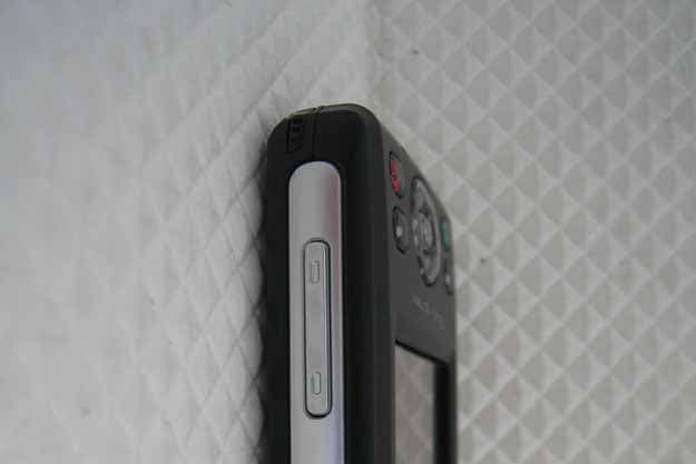 Quad-Band GSM 850/900/1800/1900 MHz Mobile Phone - FCC ID T6QGM819 - KCMobile Co., Ltd. (3)