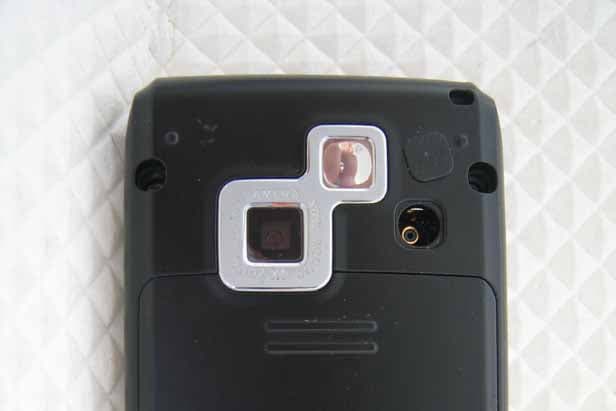 Quad-Band GSM 850/900/1800/1900 MHz Mobile Phone - FCC ID T6QGM819 - KCMobile Co., Ltd. (2)