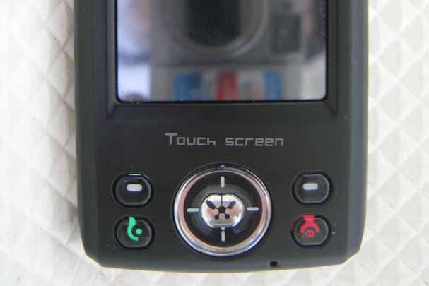 Quad-Band GSM 850/900/1800/1900 MHz Mobile Phone - FCC ID T6QGM819 - KCMobile Co., Ltd. (1)