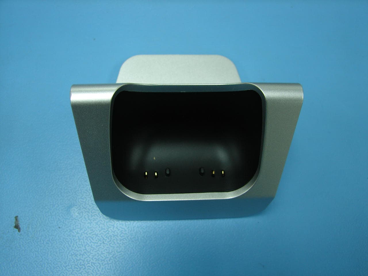 DECT telephone handset and charger - FCC ID T7HCT8111 - RTX Hong Kong Ltd. (3)