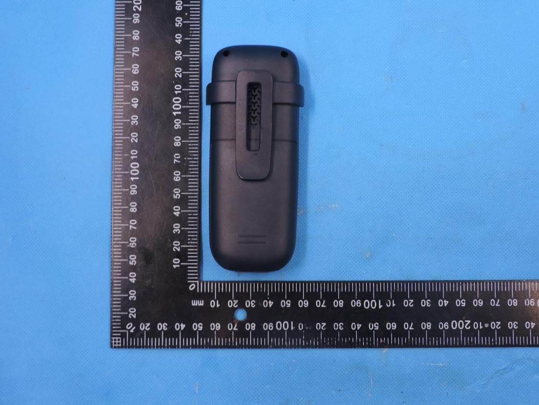 Wireless Headset with DECT function - FCC ID T7HCT8437 - RTX Hong Kong Ltd. (4)