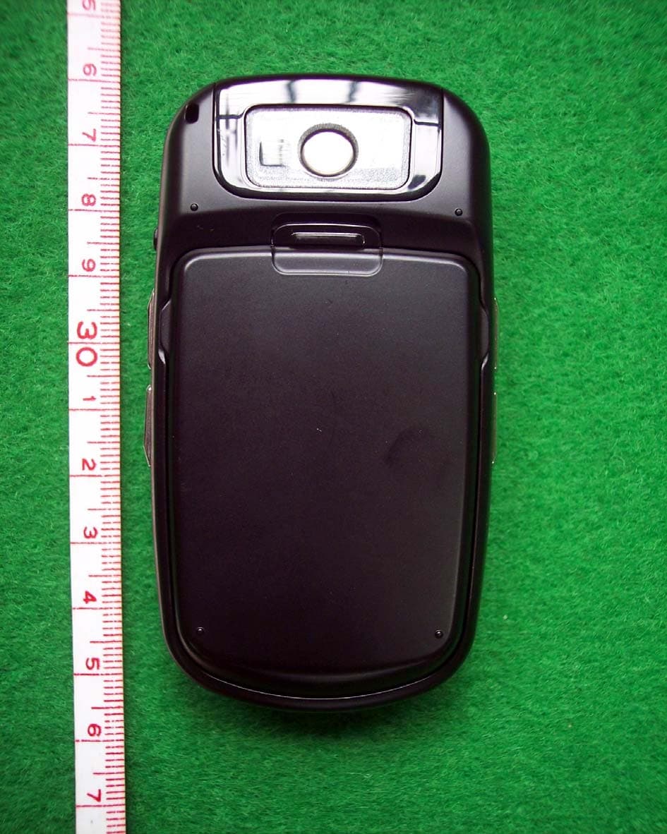SINGLE BAND CDMA MOBILE PHONE - FCC ID T7OUZ400 - Uzone Wireless Co., Ltd. (2)