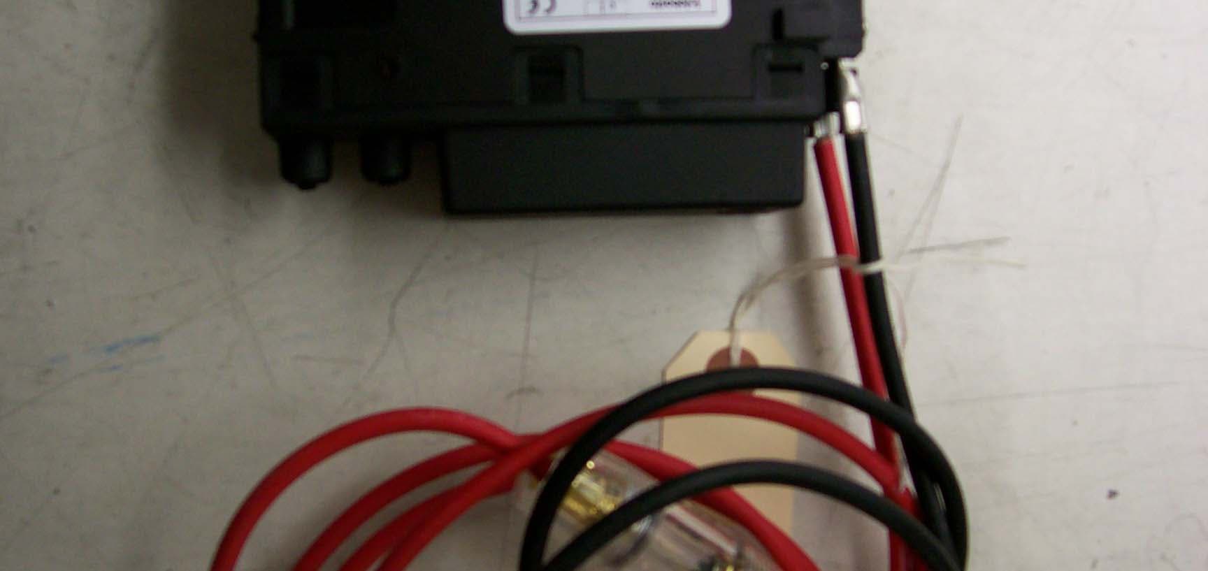 Windshield Washer Fluid Heating System Control Uni - FCC ID T7SMHRF72406 - Microheat, Incorporated (4)