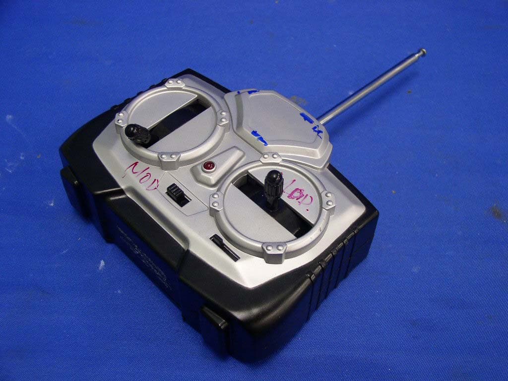 RC Helicopter - FCC ID T8802001 - ViRZTEX Company Limited (2)