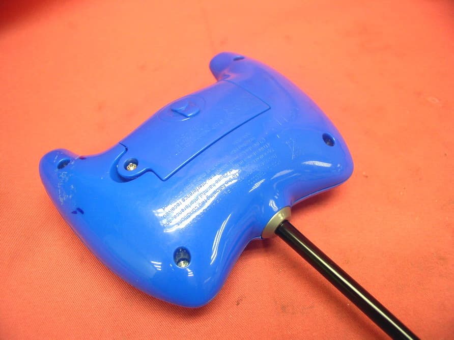 RC Car - FCC ID T8860001 - ViRZTEX Company Limited (3)