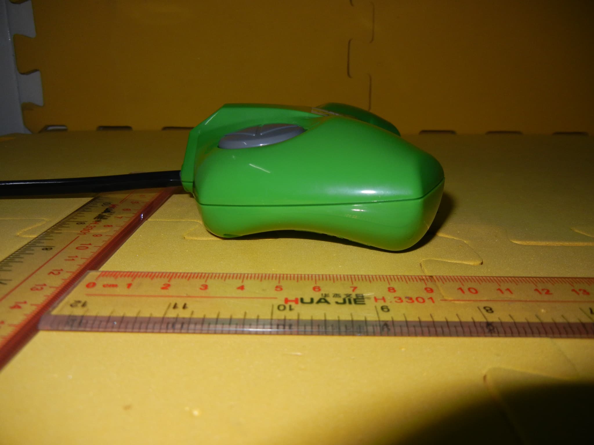 Wireless Remote Control Toy - TX - FCC ID T886OOO1 - ViRZTEX Company Limited (2)