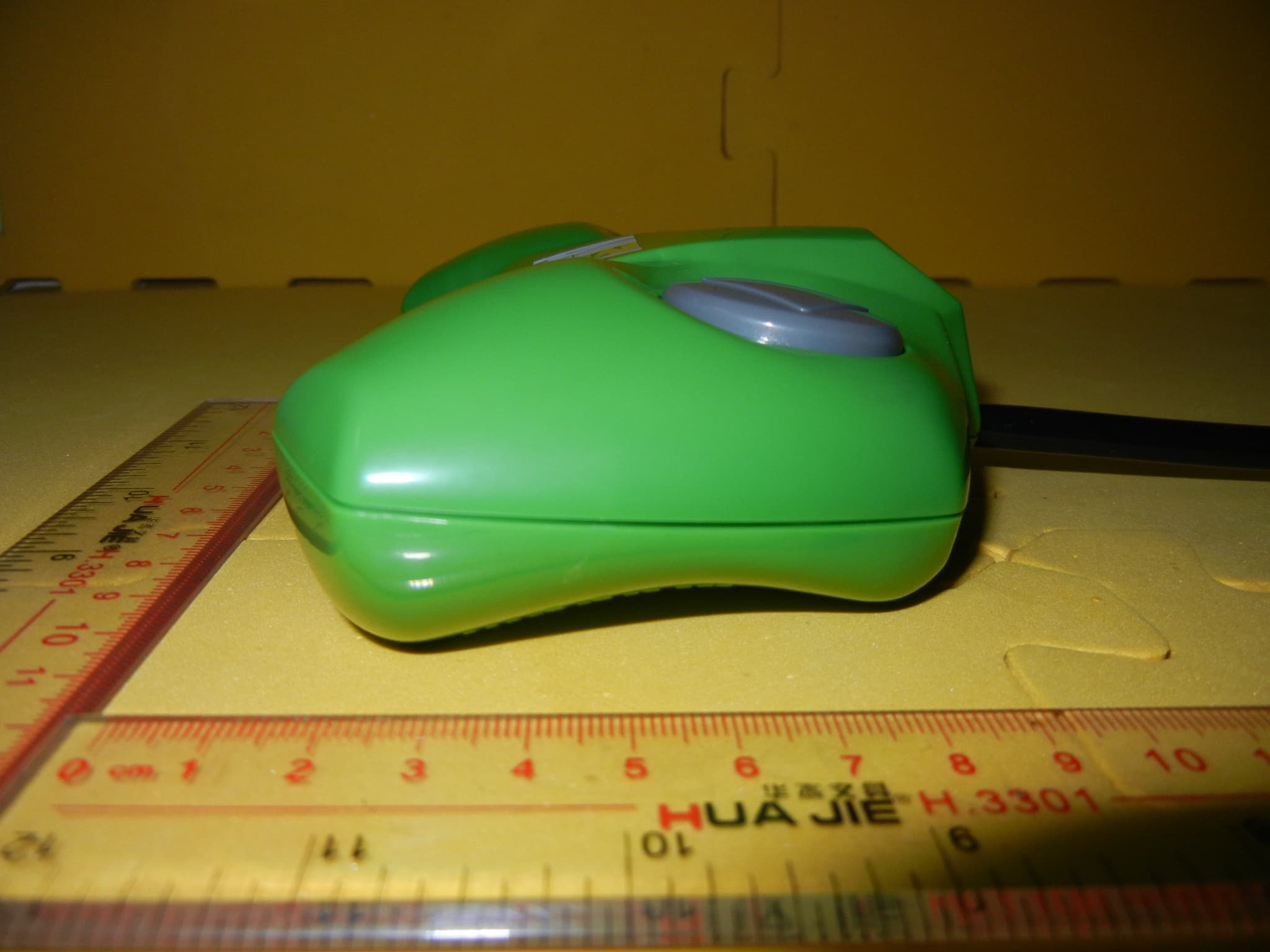 Wireless Remote Control Toy - TX - FCC ID T886OOO1 - ViRZTEX Company Limited (1)