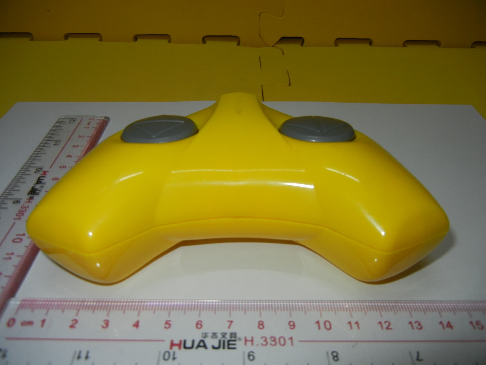 2.425-2.478 GHz Wireless Remote Control Toy - TX - FCC ID T886OOO2 - ViRZTEX Company Limited (2)