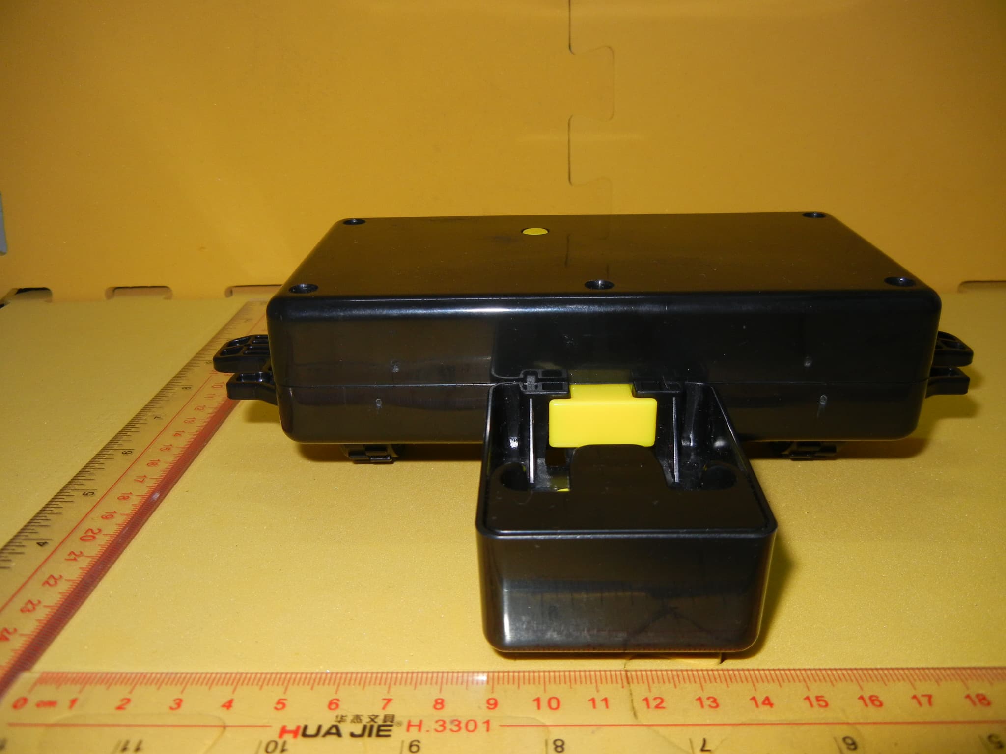 2.425-2.478 GHz Wireless R/C Toy-TX Portion - FCC ID T886OOO2R - ViRZTEX Company Limited (4)