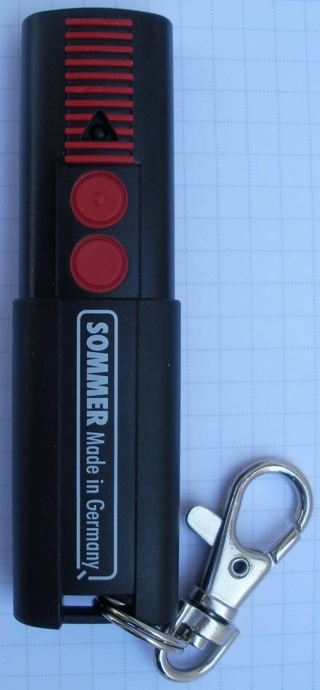 Remote Control Transmitter - FCC ID T8C101 - SOMMER Antriebs- und Funktechnik GmbH