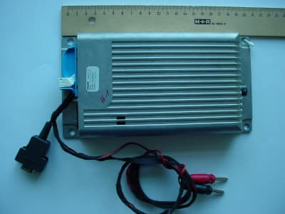 Bluetooth Handsfree Carkit - FCC ID T8GMULF2-HI - Harman Becker Automotive Systems (2)