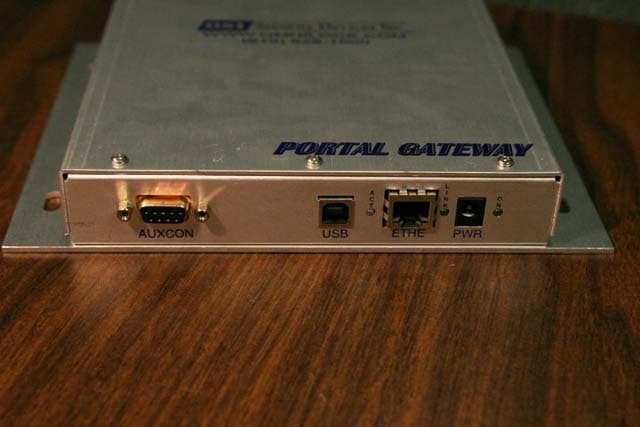 Wireless Access Management System Portal Gateway - FCC ID T8H-PG16 - dormakaba USA Inc. (2)