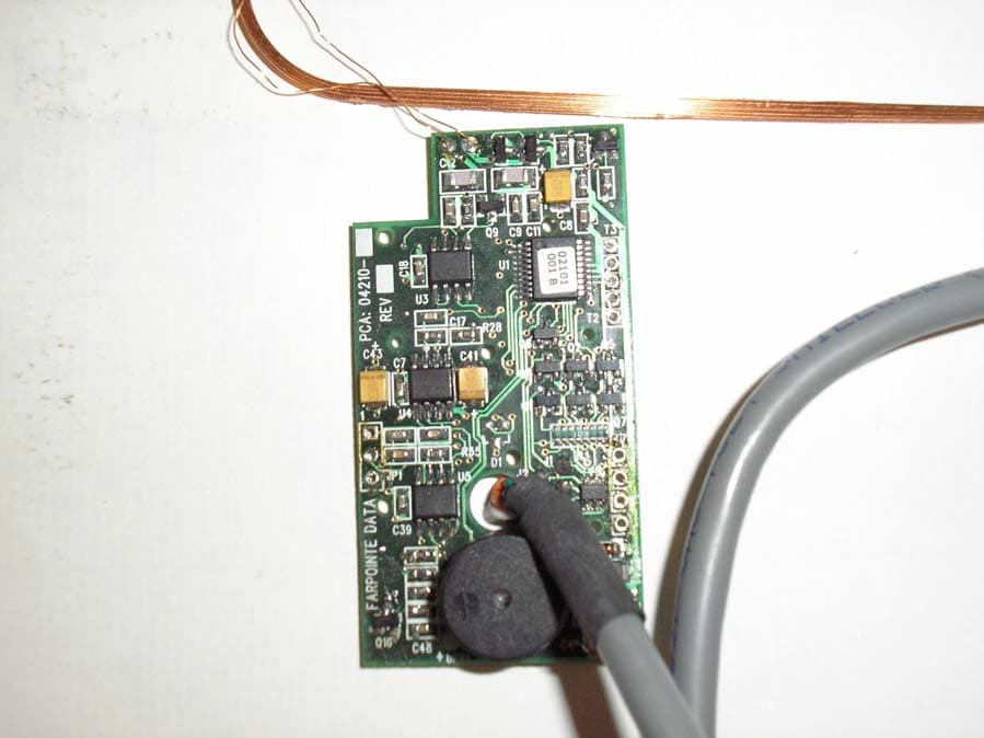 Proximity RFID Reader - FCC ID T8I-PYRAMID - Farpointe Data Inc. (2)