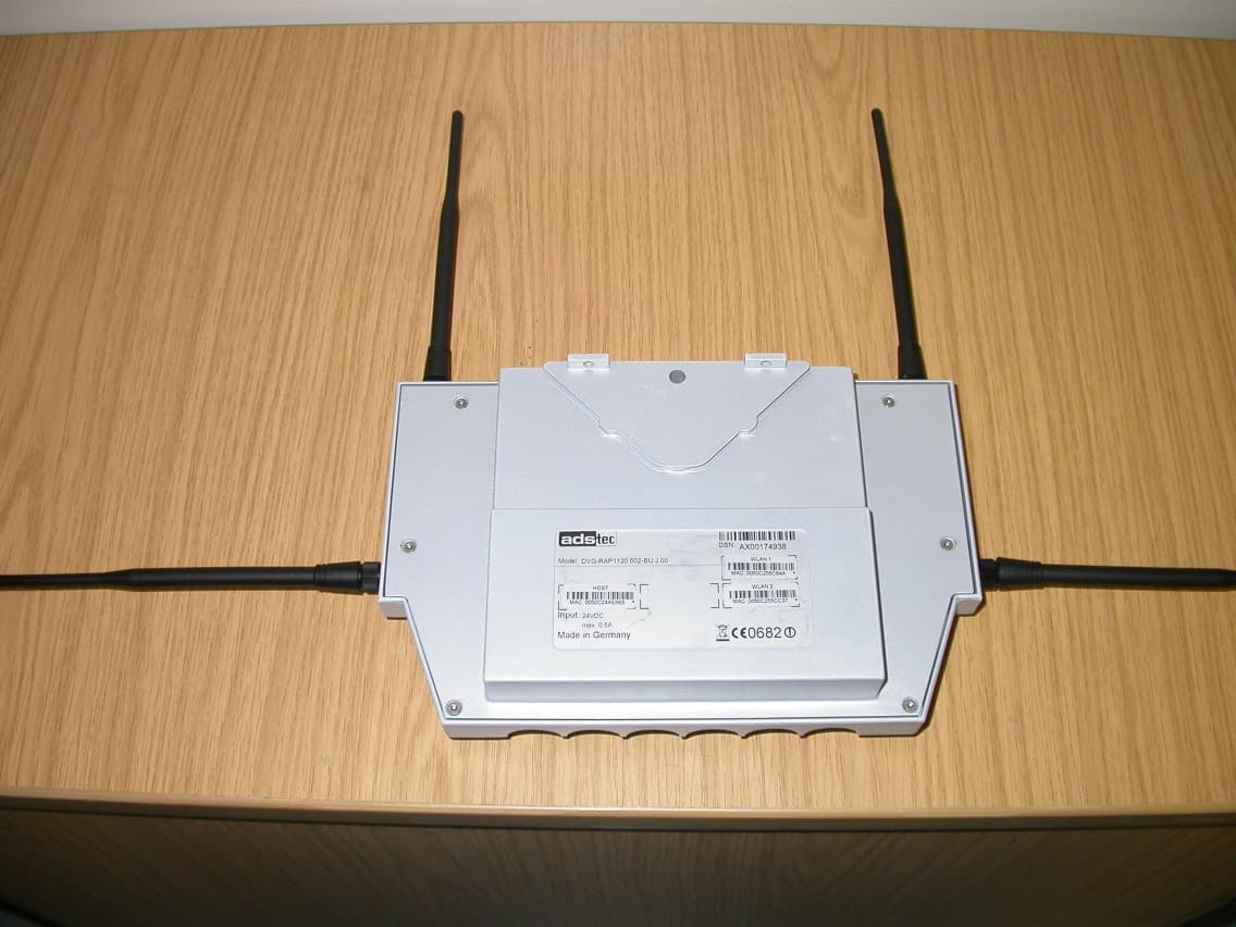 Industrial Access Point - FCC ID T9GRAX1X2X - ads-tec GmbH (2)