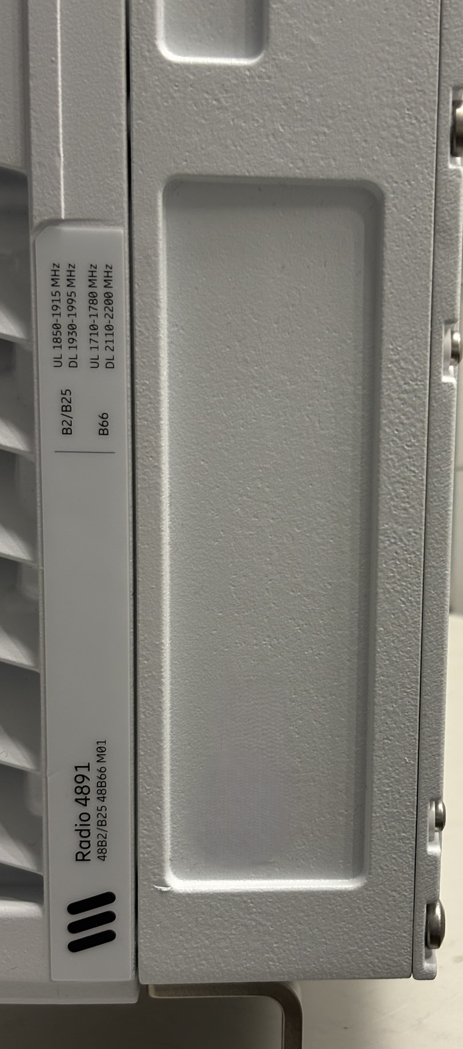 Dual band, Multi-standard remote radio - FCC ID TA8AKRC163003 - Ericsson AB (2)