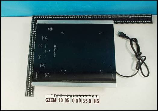 Induction Cooker - FCC ID TAPMC-C13S501-1 - Guangdong MD Consumer Electric Manufacturing Co., Ltd (2)