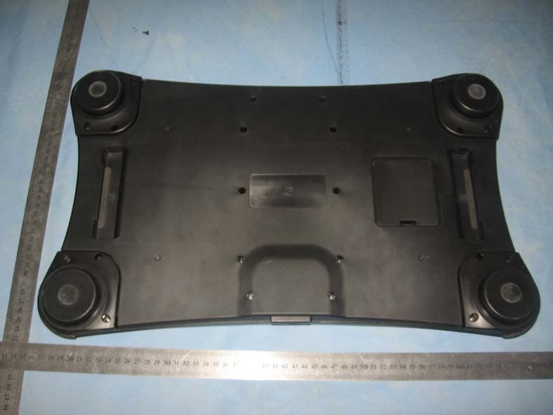 Balance Board for WiiTM - FCC ID TAZ2827 - Front Electronics (H.K.) Ltd. (2)