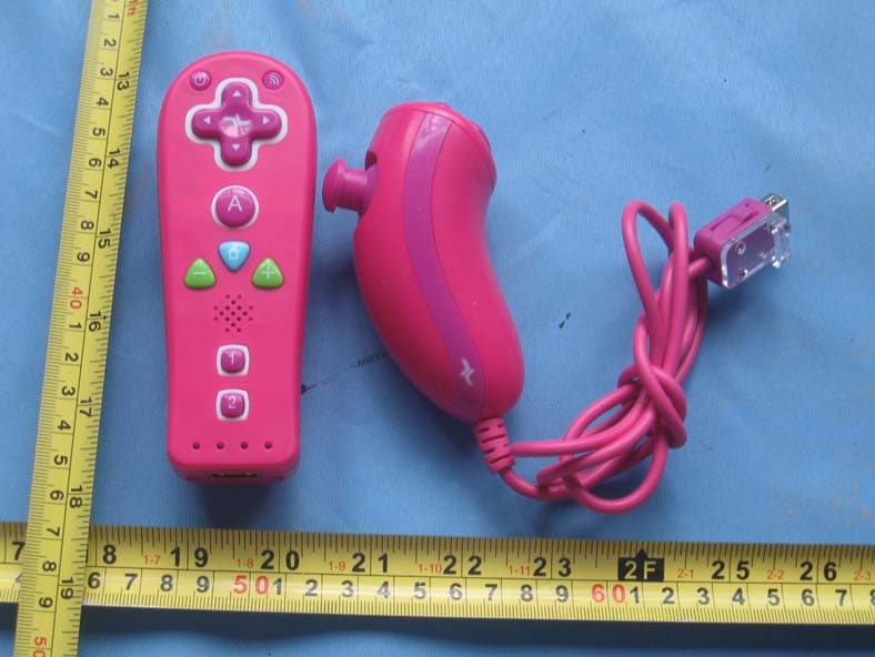 Remote and Playchuk Mini - FCC ID TAZASD766 - Front Electronics (H.K.) Ltd. (2)