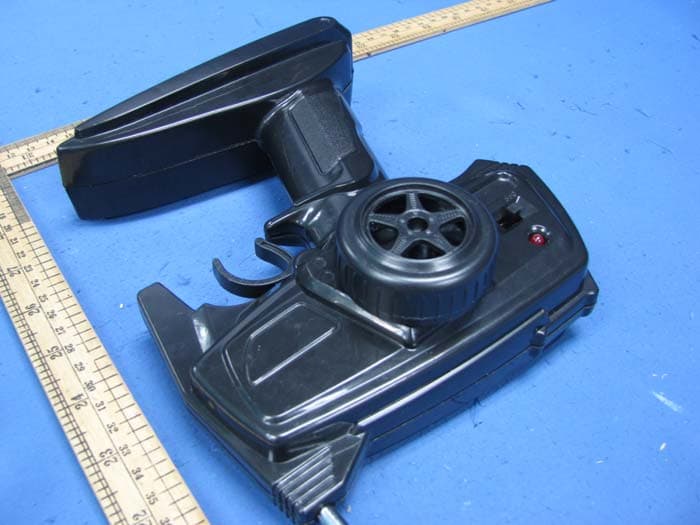 Toy-R/C Vengeance II - FCC ID TB7DXTOYS11144549 - Shantou Chenghai Dongxin Plastic Toys Co., Ltd