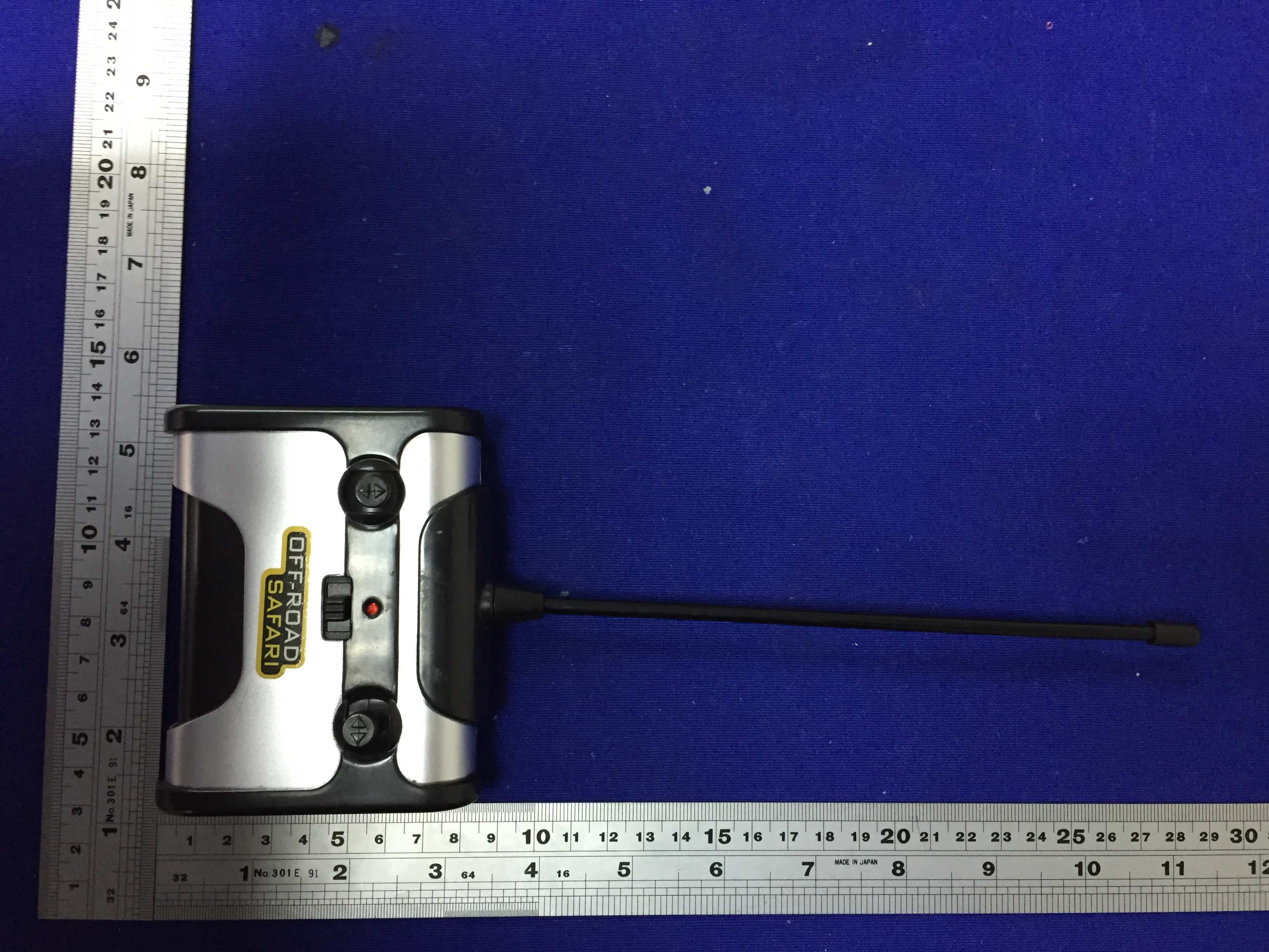 TOY RC 4X4 - FCC ID TB7DXTOYS3209049A - Shantou Chenghai Dongxin Plastic Toys Co., Ltd