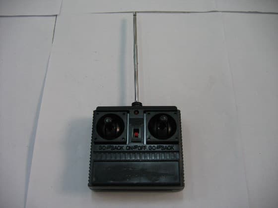 Remote Control Toy Transmitter - FCC ID TB7DXTOYS55927 - Shantou Chenghai Dongxin Plastic Toys Co., Ltd