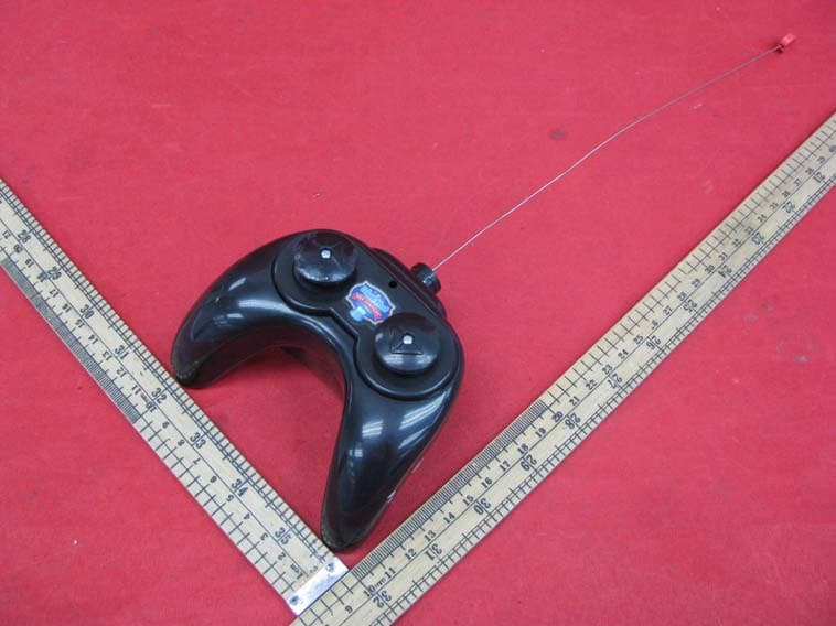 Toy-R/C Robot Car Jr. - FCC ID TB7DXTOYS9636127 - Shantou Chenghai Dongxin Plastic Toys Co., Ltd