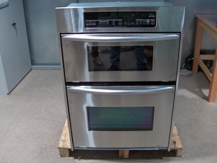 BUILT-IN MICROWAVE OVEN - FCC ID TBKCOMBOEMS00 - Whirlpool Europe S.r.l. (3)