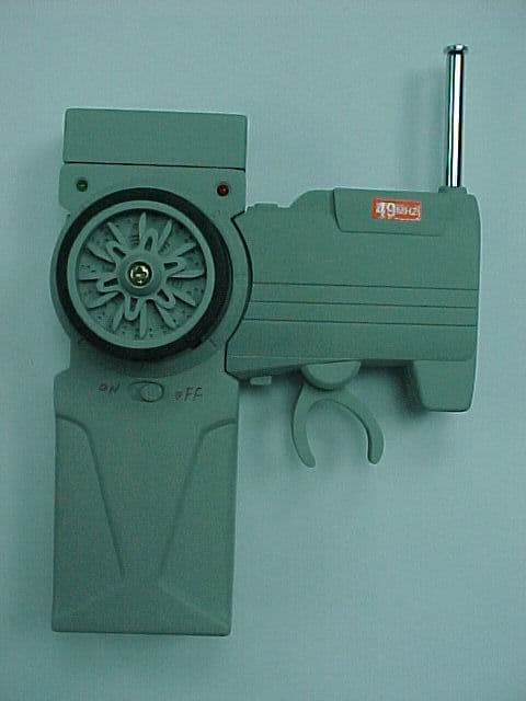 49.82-49.90 MHz WIRELESS R/C TOY-TX - FCC ID TCH22549 - Ample Trading Limited (1)