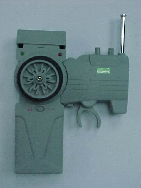 26.96-27.28 MHz WIRELESS R/C TOY-TX - FCC ID TCH23527 - Ample Trading Limited (2)