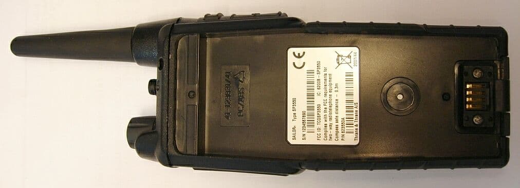 UHF Transceiver - FCC ID TCOSP3550 - Thrane & Thrane A/S