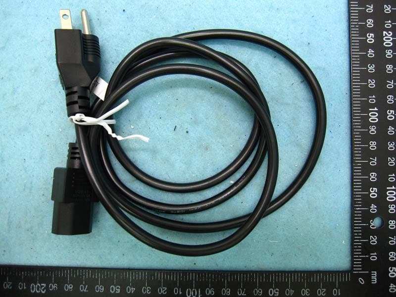 AC5400 Wireless Tri-Band MU-MIMO Gigabit Router - FCC ID TE7C5400 - TP-Link Technologies Co., Ltd. (4)