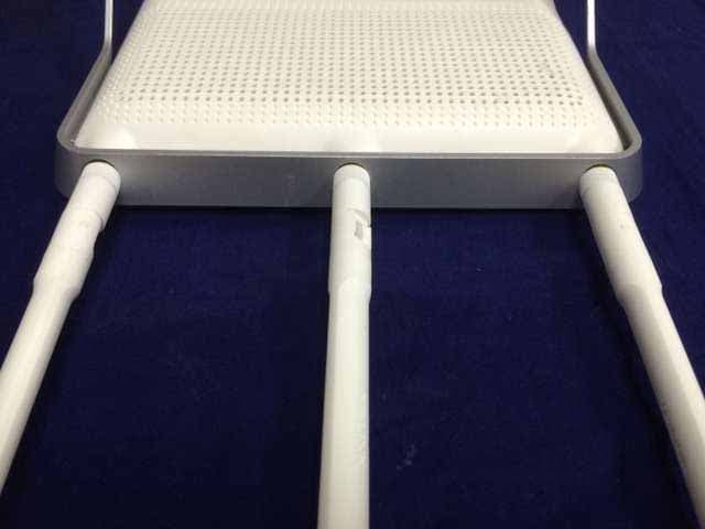 AC1750 Wireless Dual Band Gigabit Router - FCC ID TE7C8V2 - TP-Link Technologies Co., Ltd. (2)