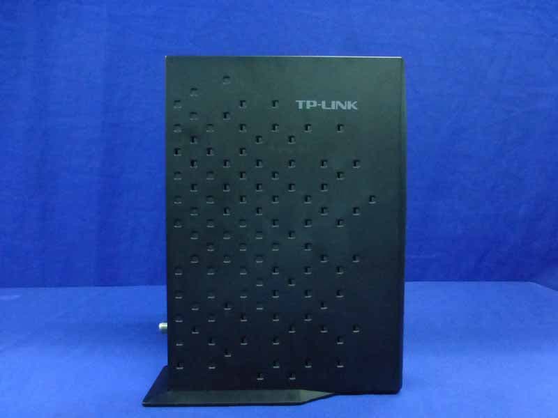 AC1750 Wireless Dual Band DOCSIS 3.0 Cable Modem Router - FCC ID TE7CR700V1 - TP-Link Technologies Co., Ltd. (2)