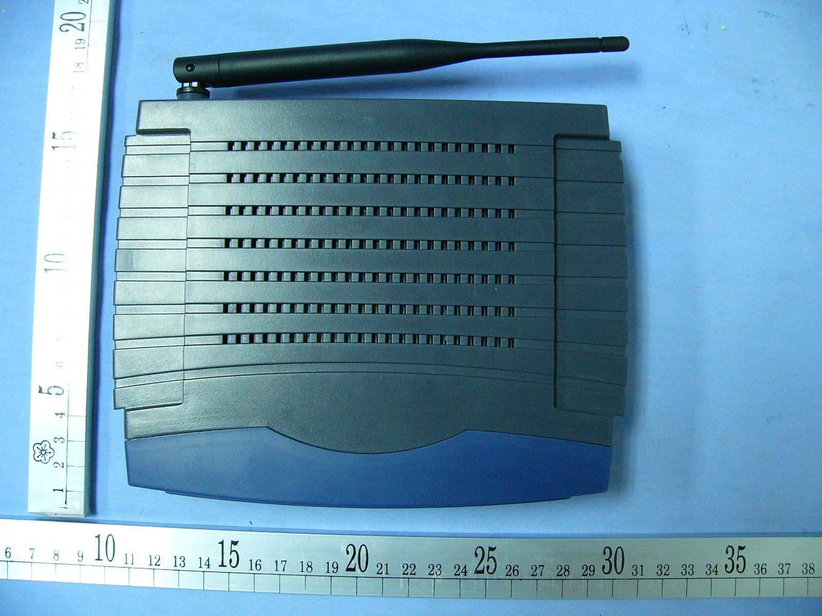 108M Wireless Router - FCC ID TE7MRWR64XGV1 - TP-Link Technologies Co., Ltd. (1)