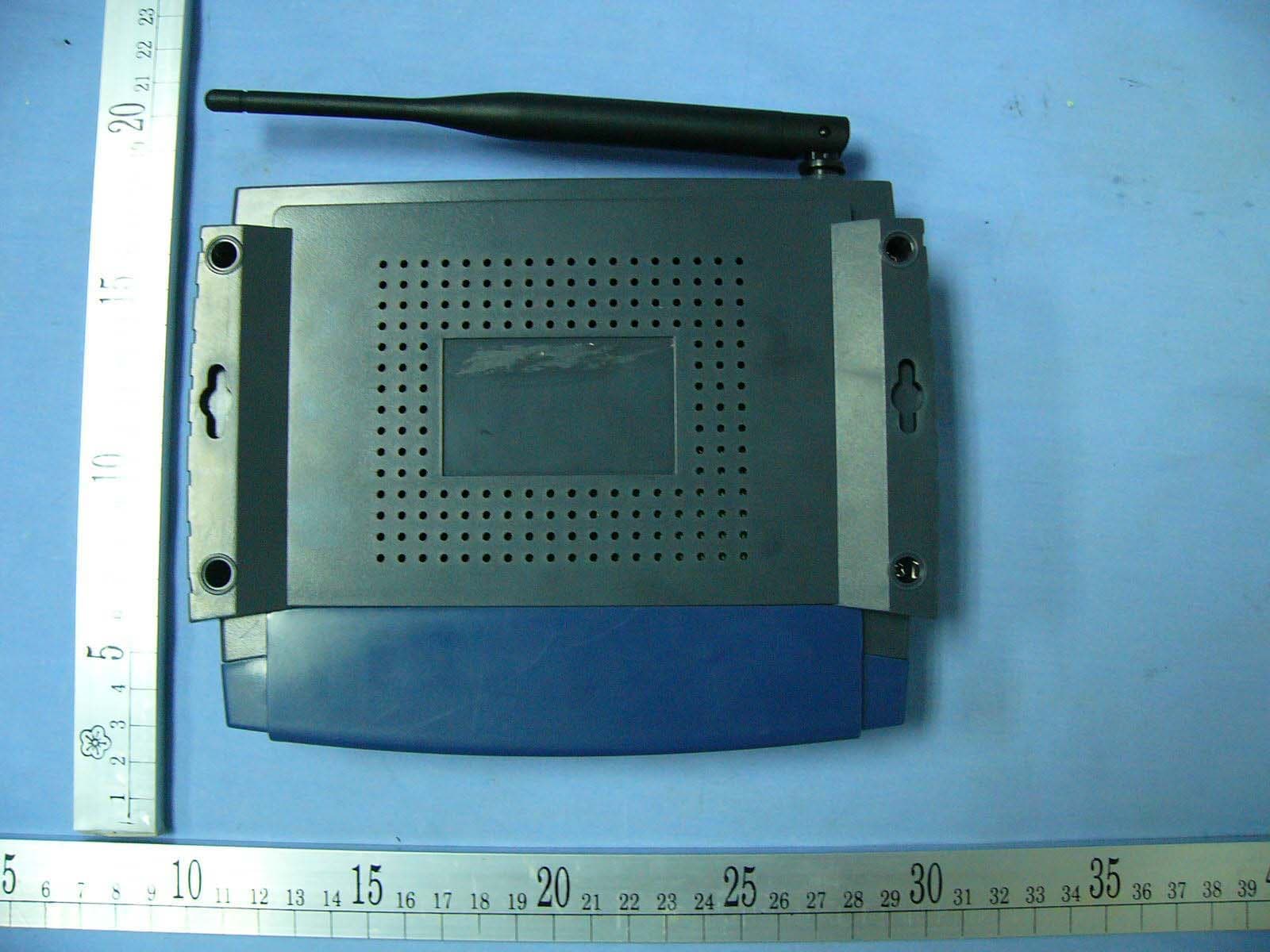 108M Wireless Router - FCC ID TE7MRWR64XGV1 - TP-Link Technologies Co., Ltd. (2)
