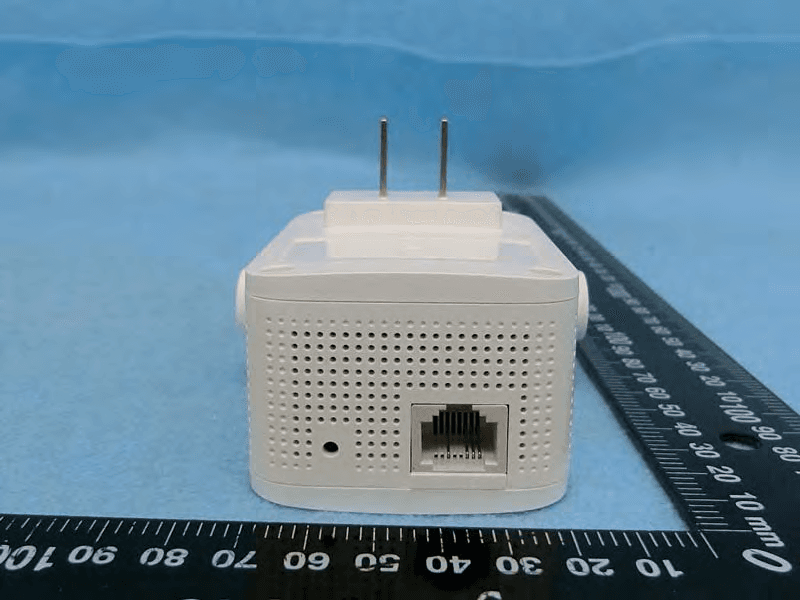 AC750 Wi-Fi Range Extender - FCC ID TE7RE205V3 - TP-Link Technologies Co., Ltd. (3)