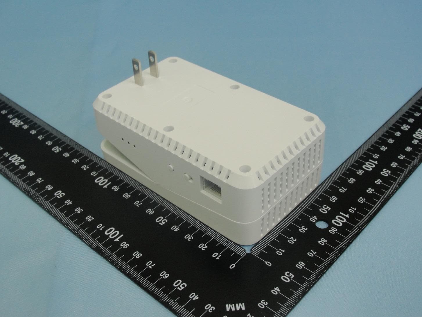 AC1200 Wi-Fi Range Extender - FCC ID TE7RE350K - TP-Link Technologies Co., Ltd. (2)