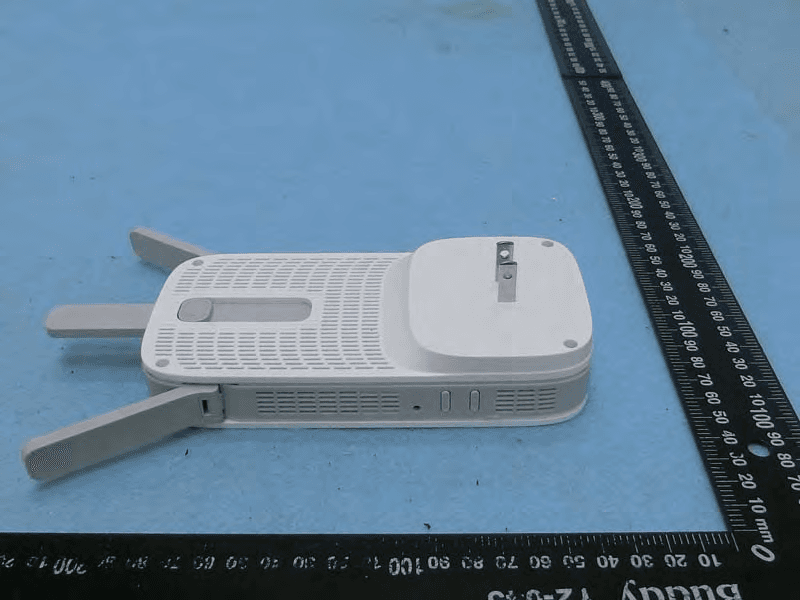 AC1750 Wi-Fi Range Extender, AC1900 MU-MIMO Wi-Fi Range Extender - FCC ID TE7RE550 - TP-Link Technologies Co., Ltd. (5)