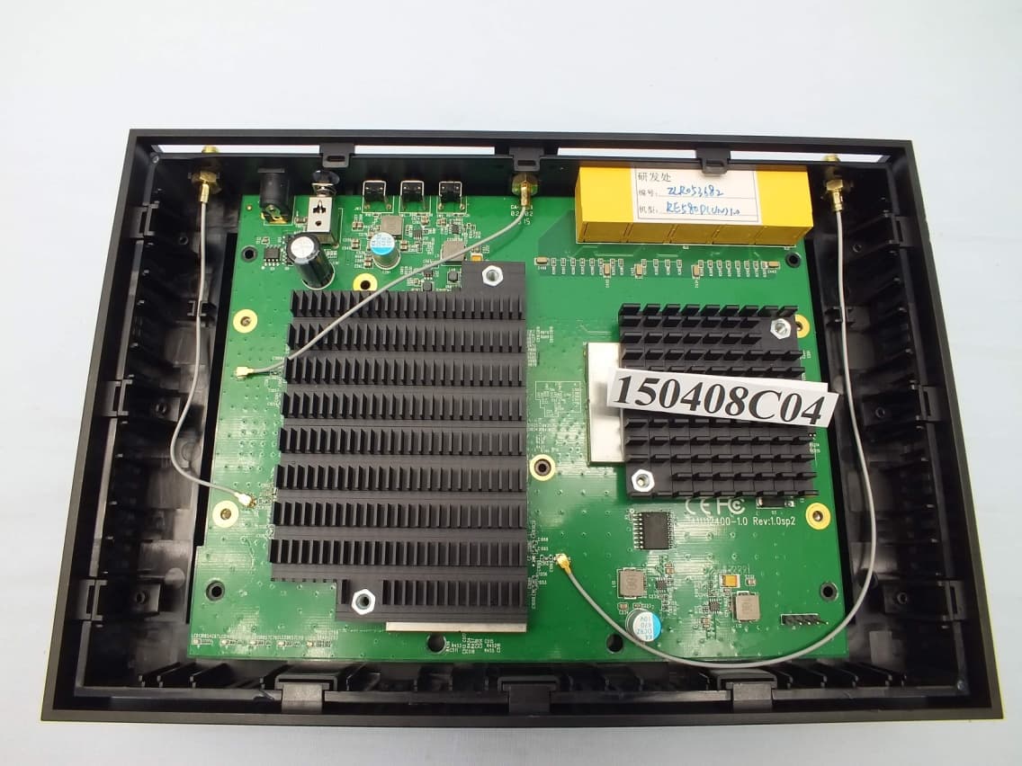 AC1900 Wi-Fi Range Extender - FCC ID TE7RE580D - TP-Link Technologies Co., Ltd. (4)