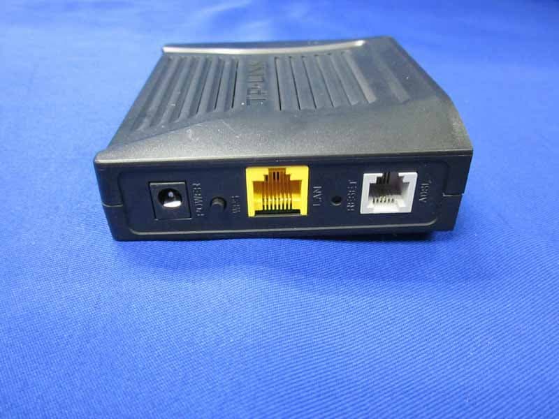 150Mbps Wireless N ADSL2+ Modem Router - FCC ID TE7TD851W - TP-Link Technologies Co., Ltd. (1)