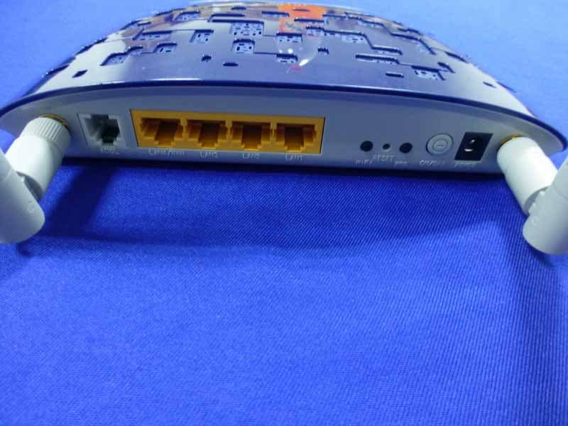 300Mbps Wireless N ADSL2+ Modem Router - FCC ID TE7TDW8960NV5 - TP-Link Technologies Co., Ltd. (1)
