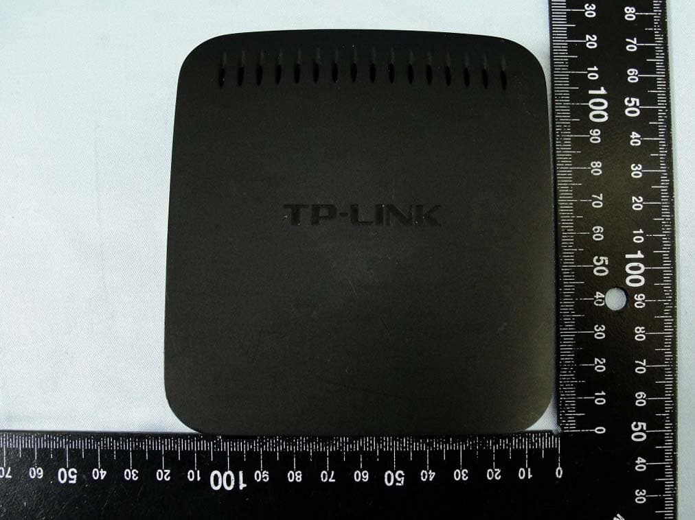 N600 Universal Dual Band WiFi Entertainment Adapter with 4 Ports - FCC ID TE7WA890EA - TP-Link Technologies Co., Ltd. (1)