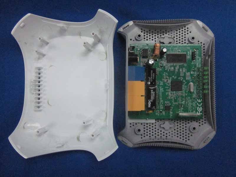 150Mbps Wireless N Router Model Number : TL-WR720N - FCC ID TE7WR720N - TP-Link Technologies Co., Ltd. (2)