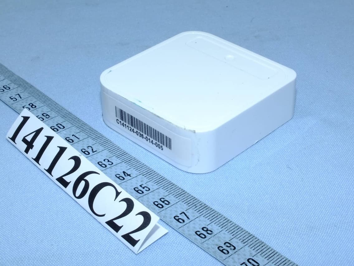 300Mbps Wireless N Nano Router - FCC ID TE7WR802N - TP-Link Technologies Co., Ltd. (1)