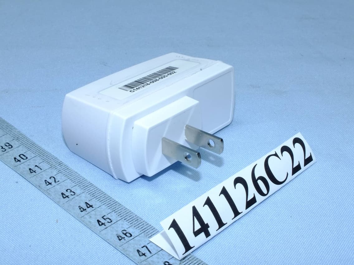 300Mbps Wireless N Nano Router - FCC ID TE7WR802N - TP-Link Technologies Co., Ltd. (2)