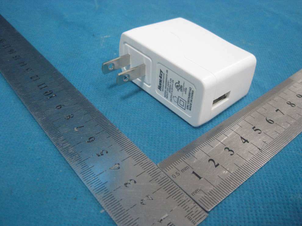 300Mbps Wireless N Nano Router - FCC ID TE7WR802NV2 - TP-Link Technologies Co., Ltd. (4)